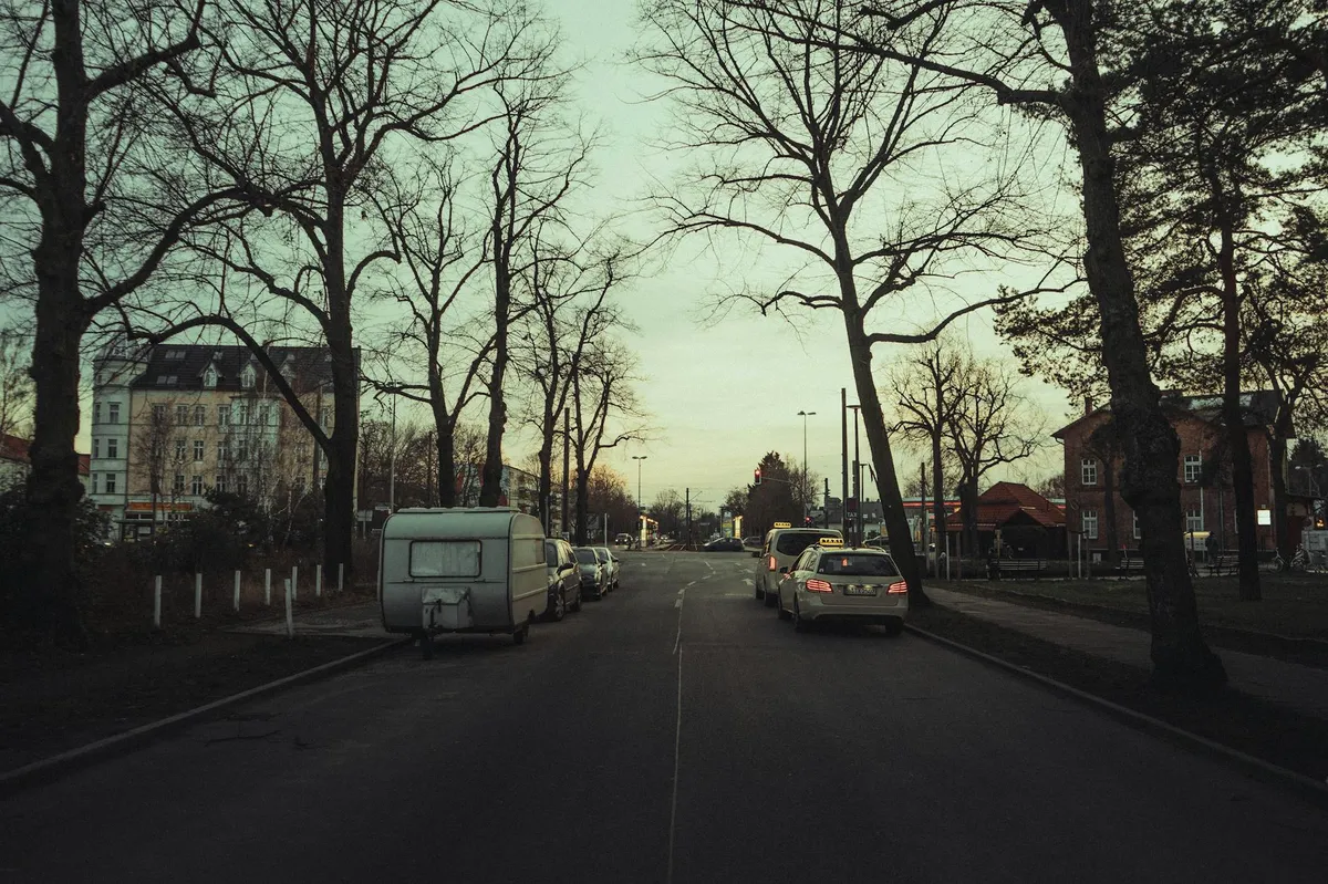 Titelbild - Der stille Feind in deinen Wänden